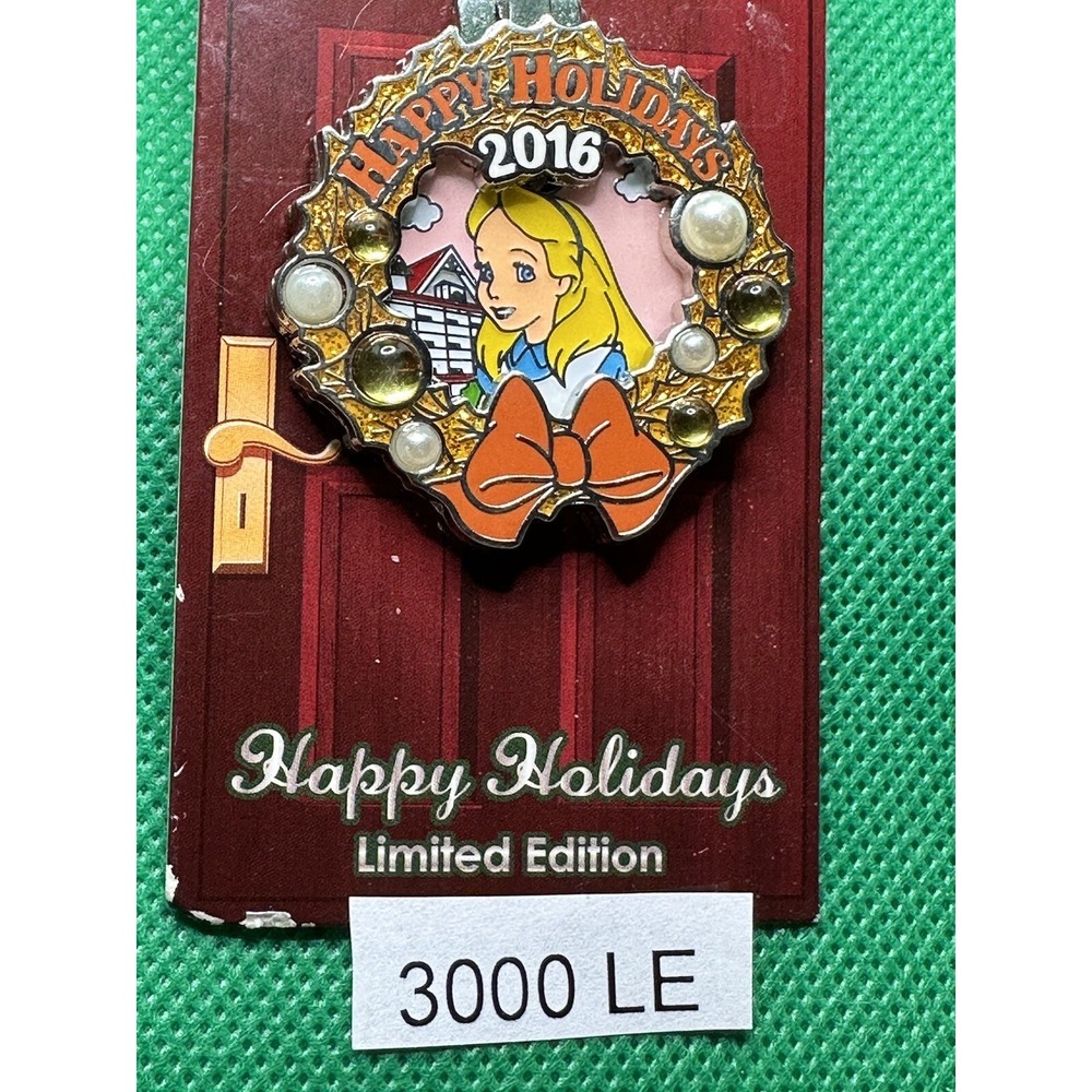 Disney Pin Alice in‎ Wonderland 2016 Limited Ed 3000 Christmas Grand Floridian